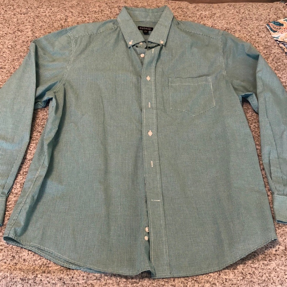 Men’s George Button Down Dress Shirt.